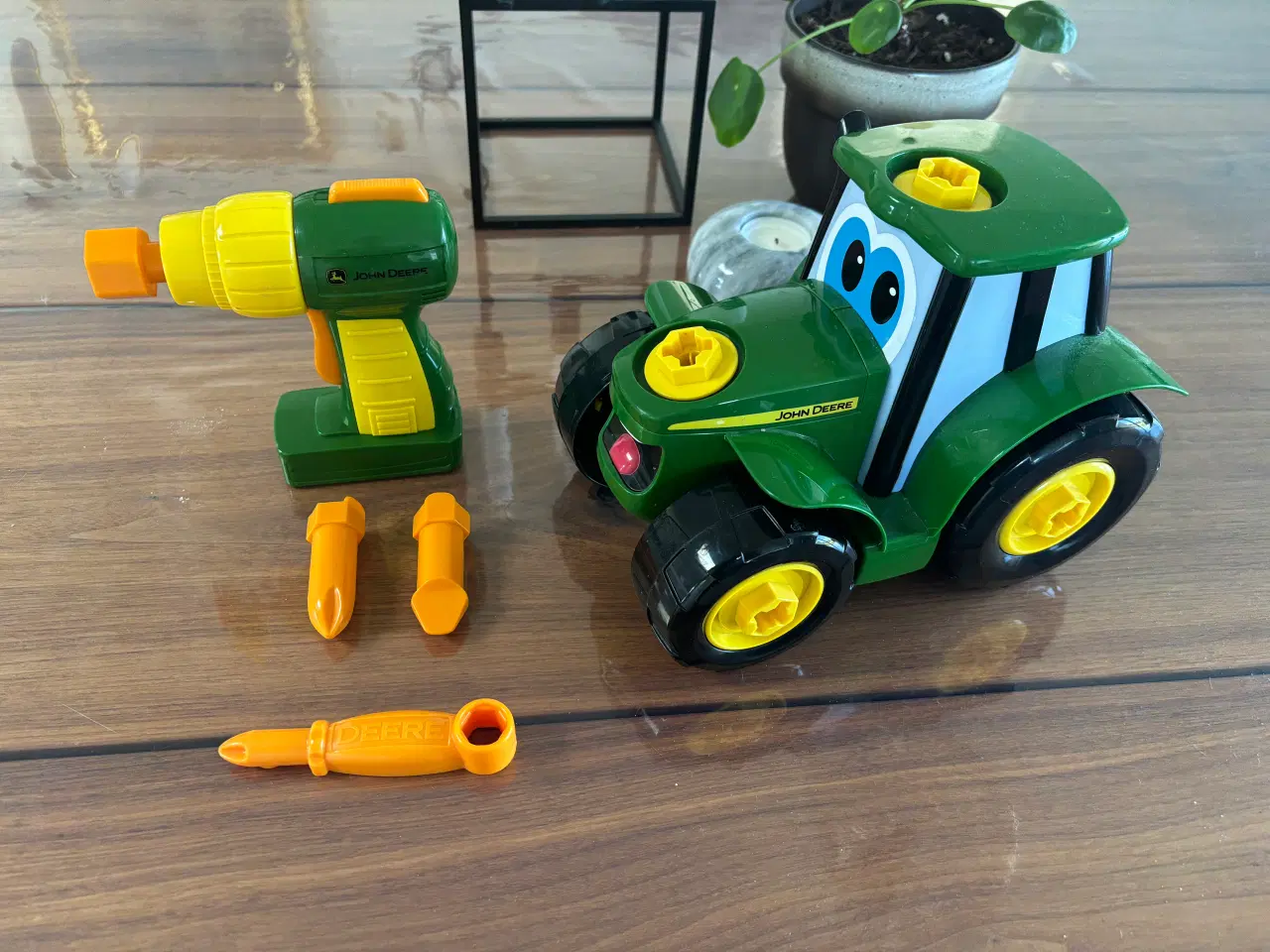 Billede 2 - John Deere, byg en traktor