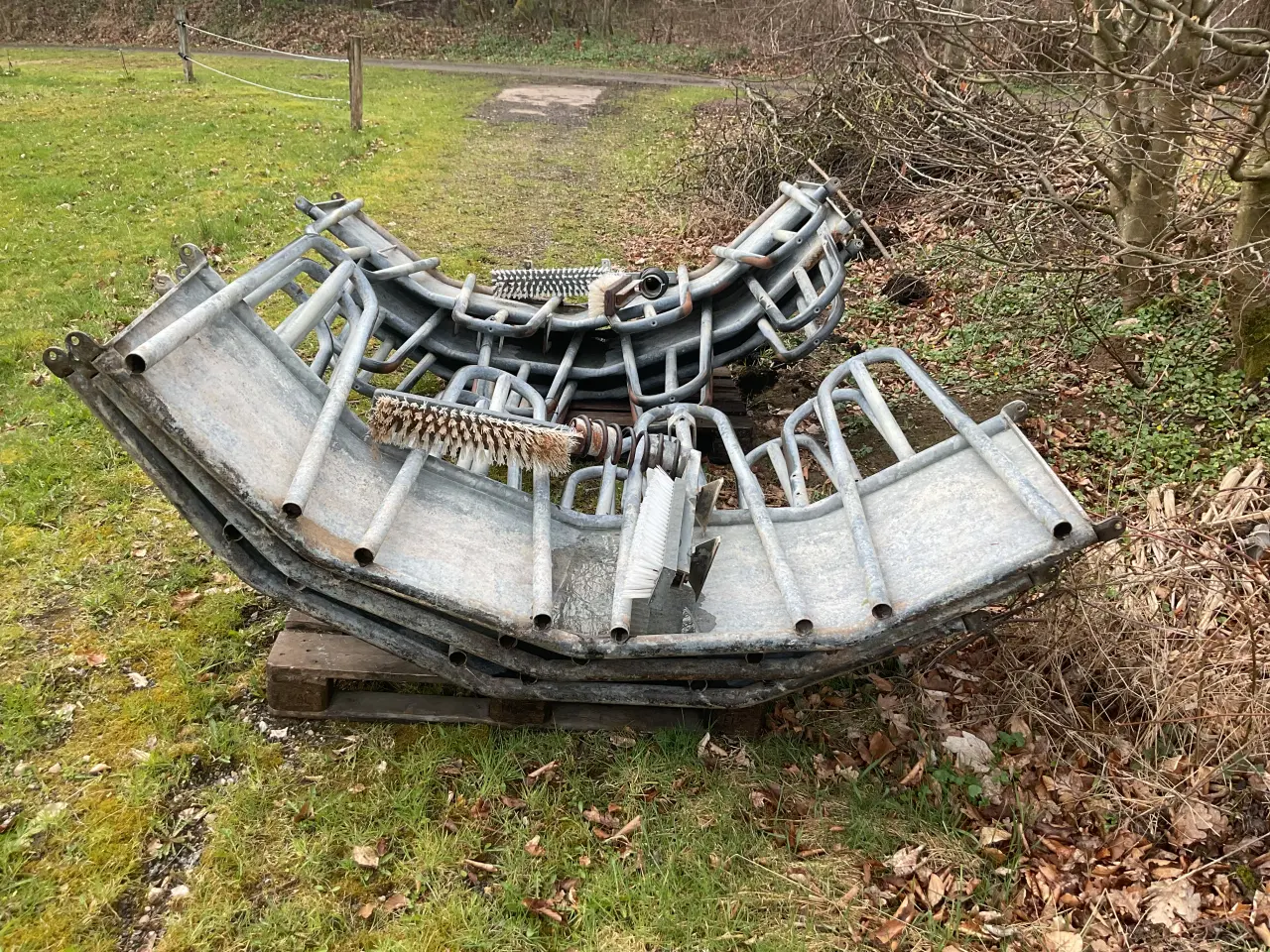 Billede 3 - Foderhæk rund 12 ædepladser