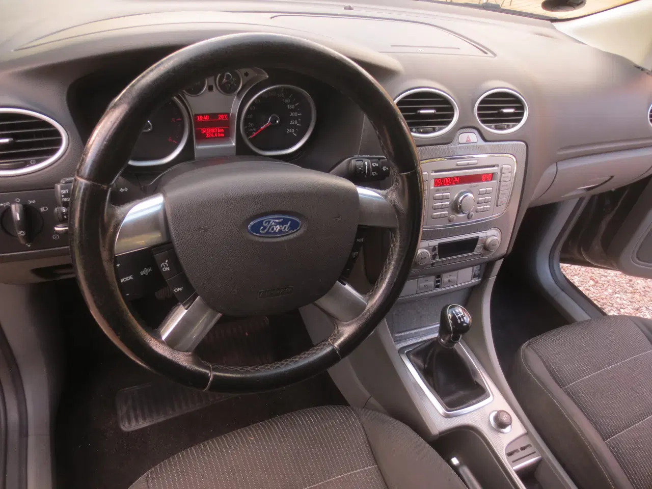 Billede 18 - Ford Focus  1.6 TD 5 D Nýsynet 