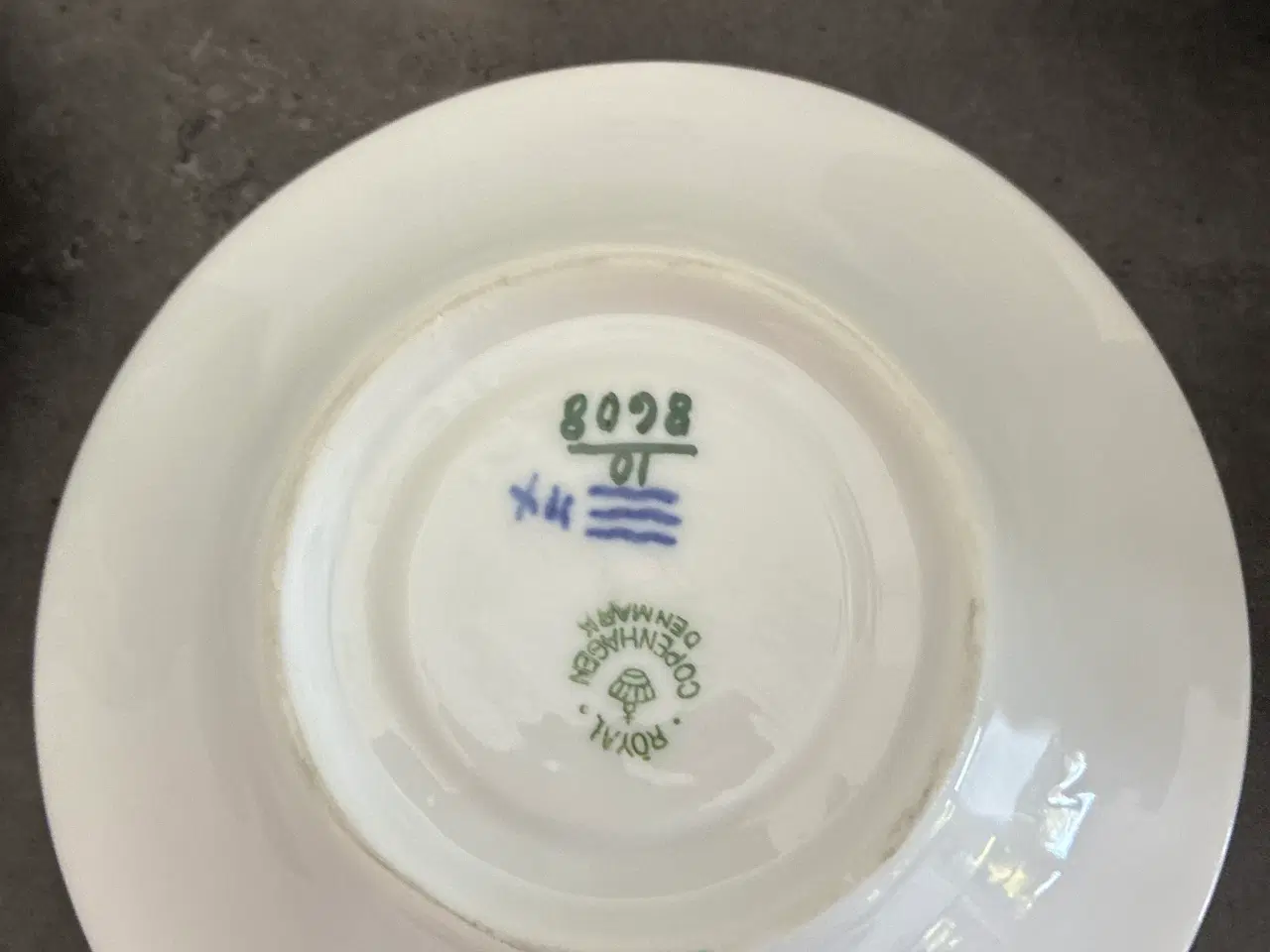 Billede 2 - Kantet blåblomst kaffe kopper med tallerken
