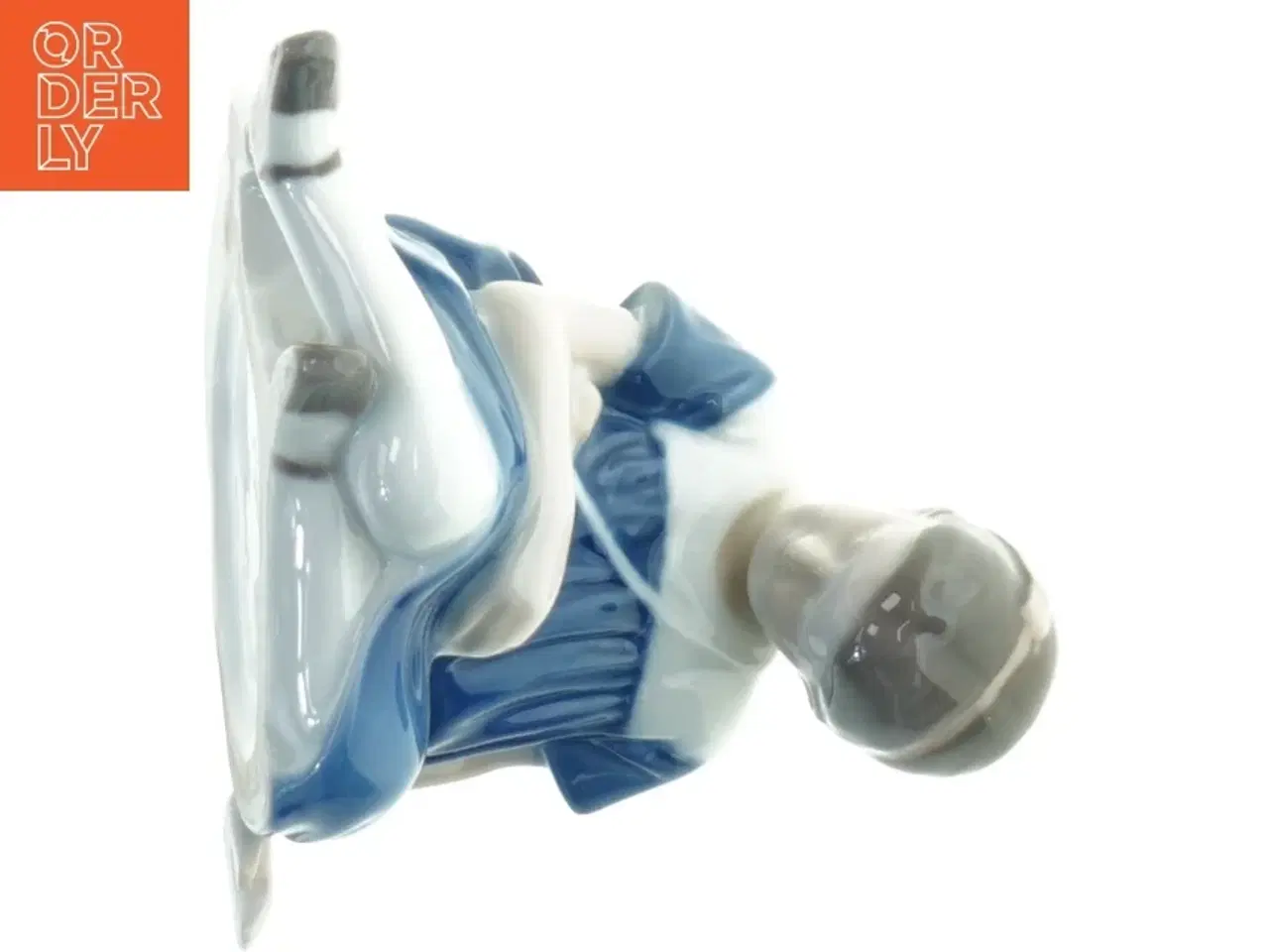 Billede 4 - Royal Copenhagen figur af pige fra B&G (str. 9x10 cm)