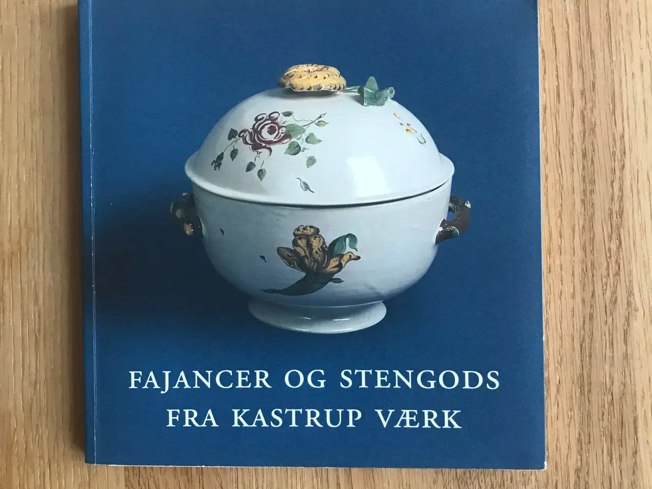 Billede 1 - Fajancer og stengods fra Kastrup Værk