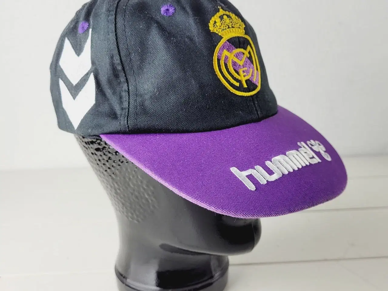 Billede 3 - ⭐️- Vintage Hummel Real Madrid Cap – Sjælden 