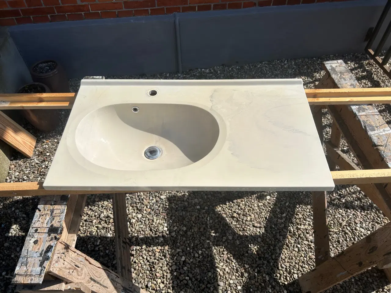 Billede 1 - Håndvask til badeværelsesmøbel 50 cm x 90 cm.