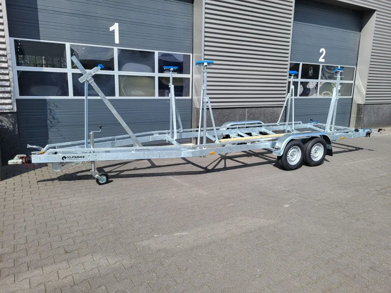 Billede 1 - Vlemmix Kølbådtrailer 780x220 3000