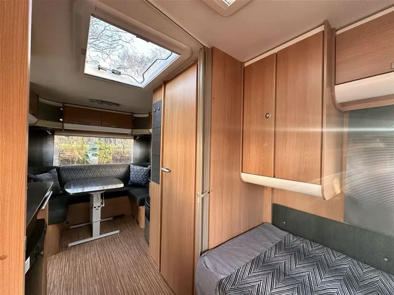 Billede 10 - 2011 - Adria Adora 472 LU   Meget let enkeltsengs vogn