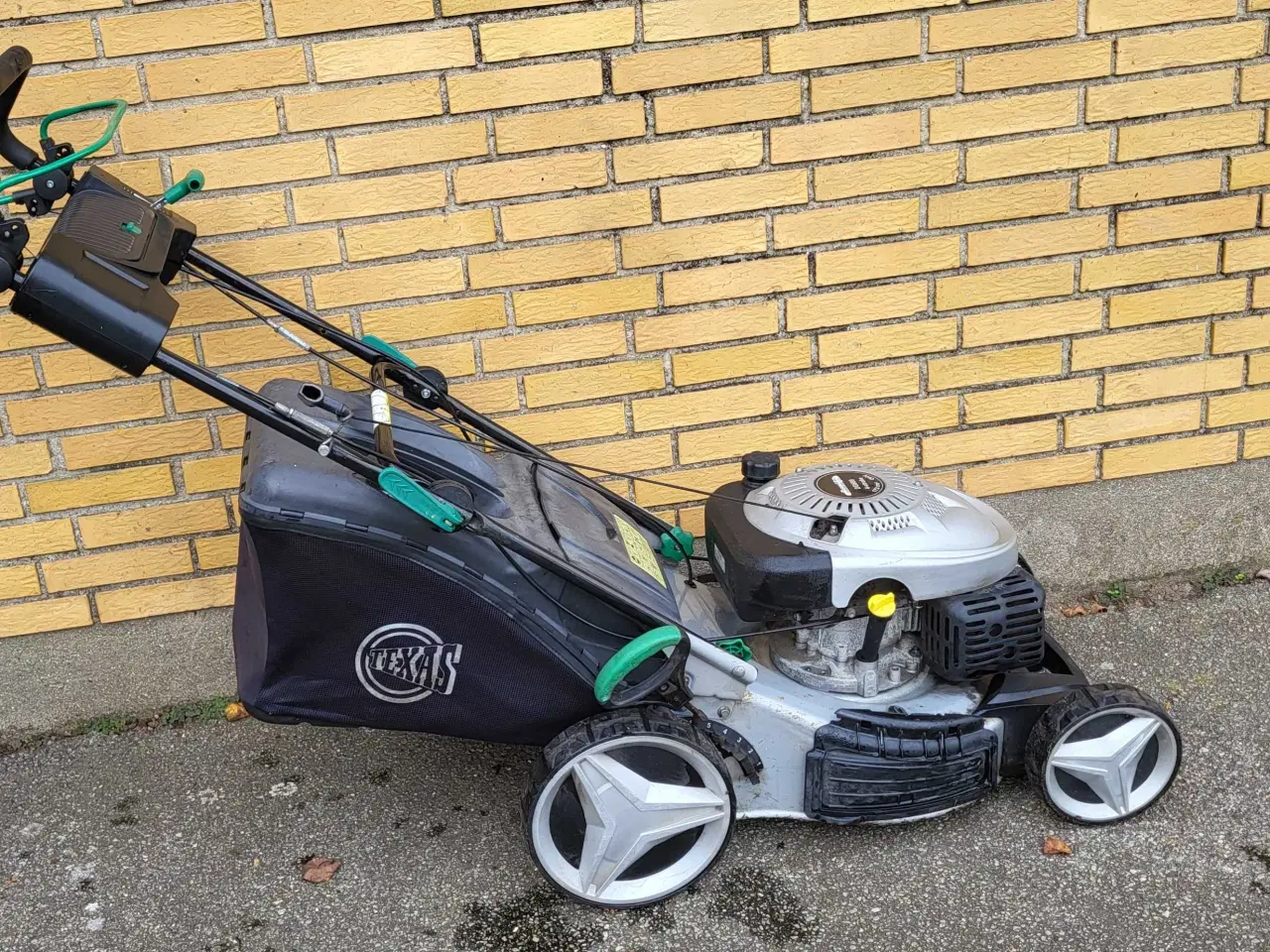 Billede 3 - Plæneklipper Gardol Selvkørende 