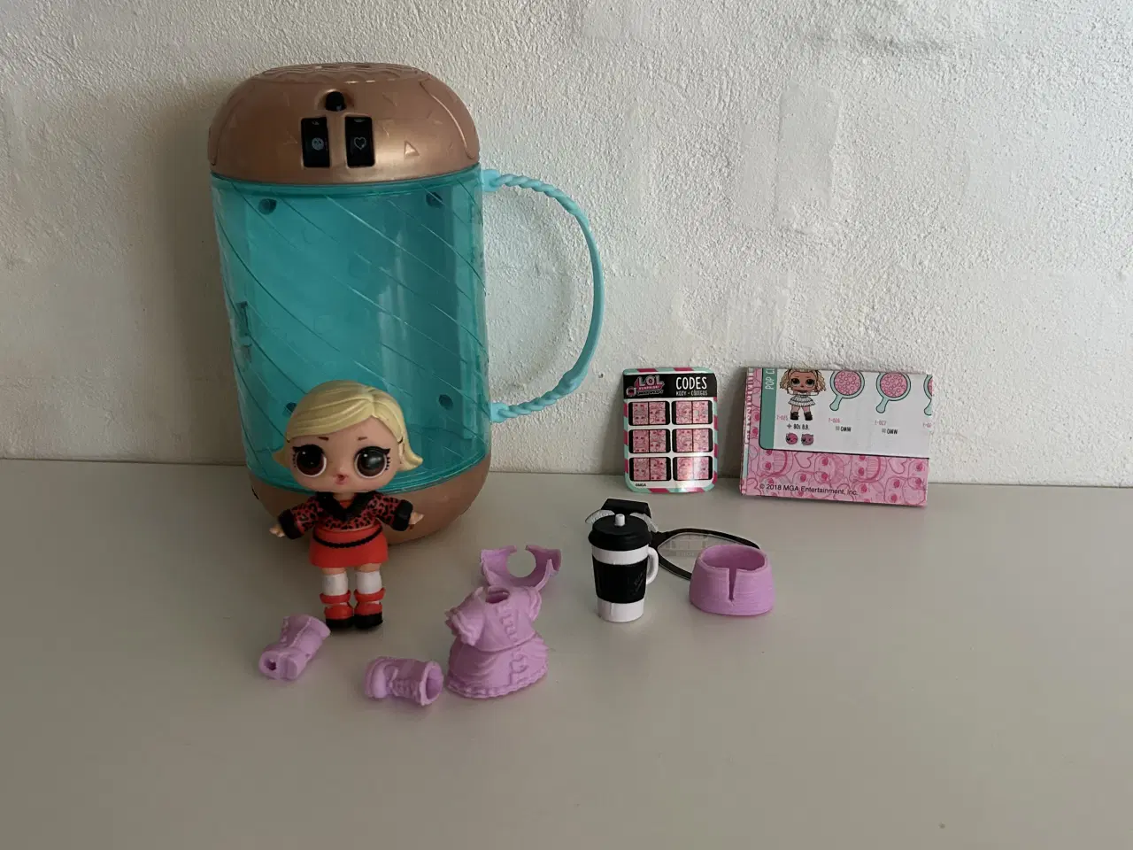 Billede 3 - L.O.L surprise dukke med tilbehør