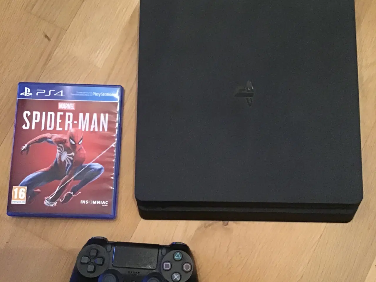 Billede 1 - PS4 med Spiderman