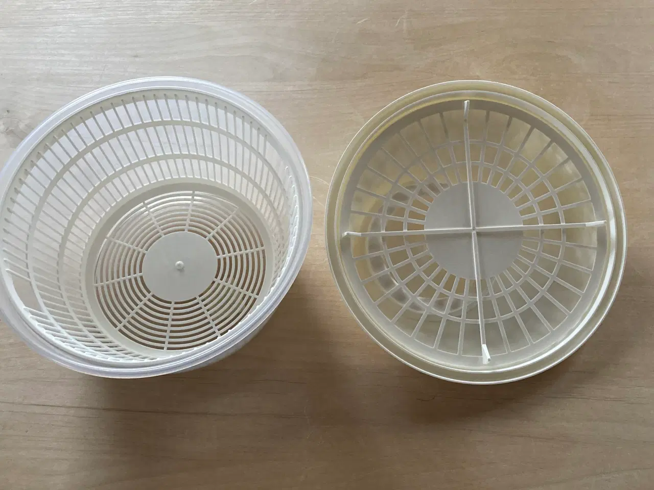 Billede 4 - IKEA salatslynge i hvid plast