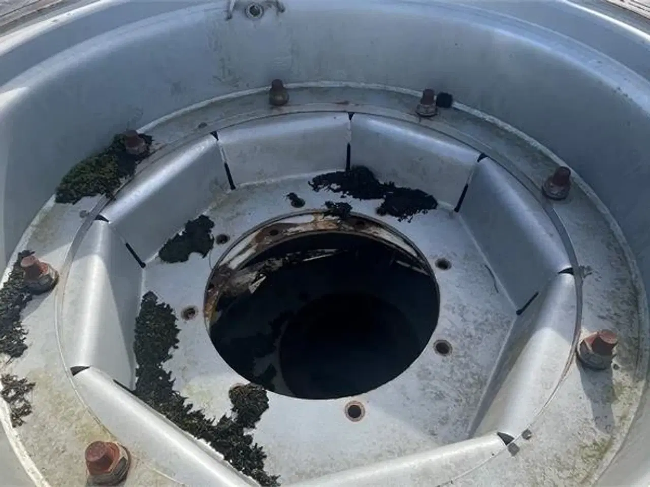 Billede 6 - Alliance 380/90R46 + 320/85R34 Kommer fra en Case IH Maxxum