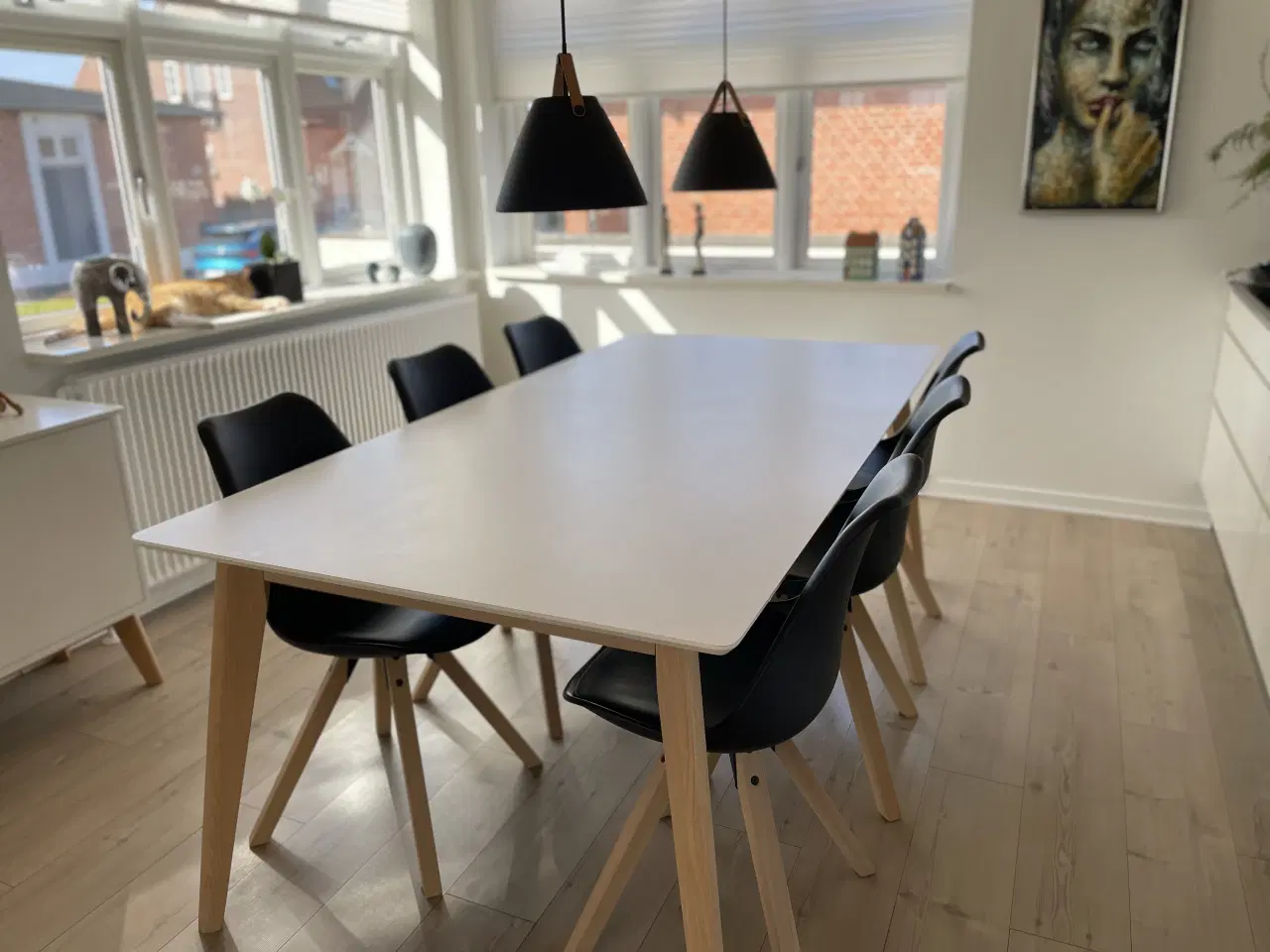 Billede 1 - Mallorca Spisebord m/ tillægsplader og 6 stole
