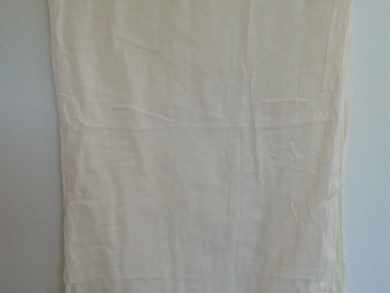 Billede 2 - Tørklæde, beige, str. 97 x 174 cm