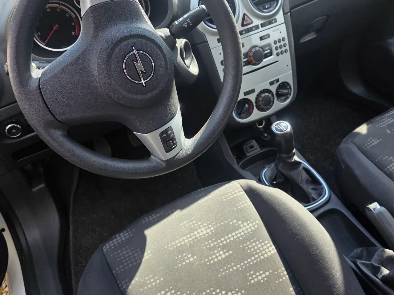 Billede 2 - Opel Corsa 1.0