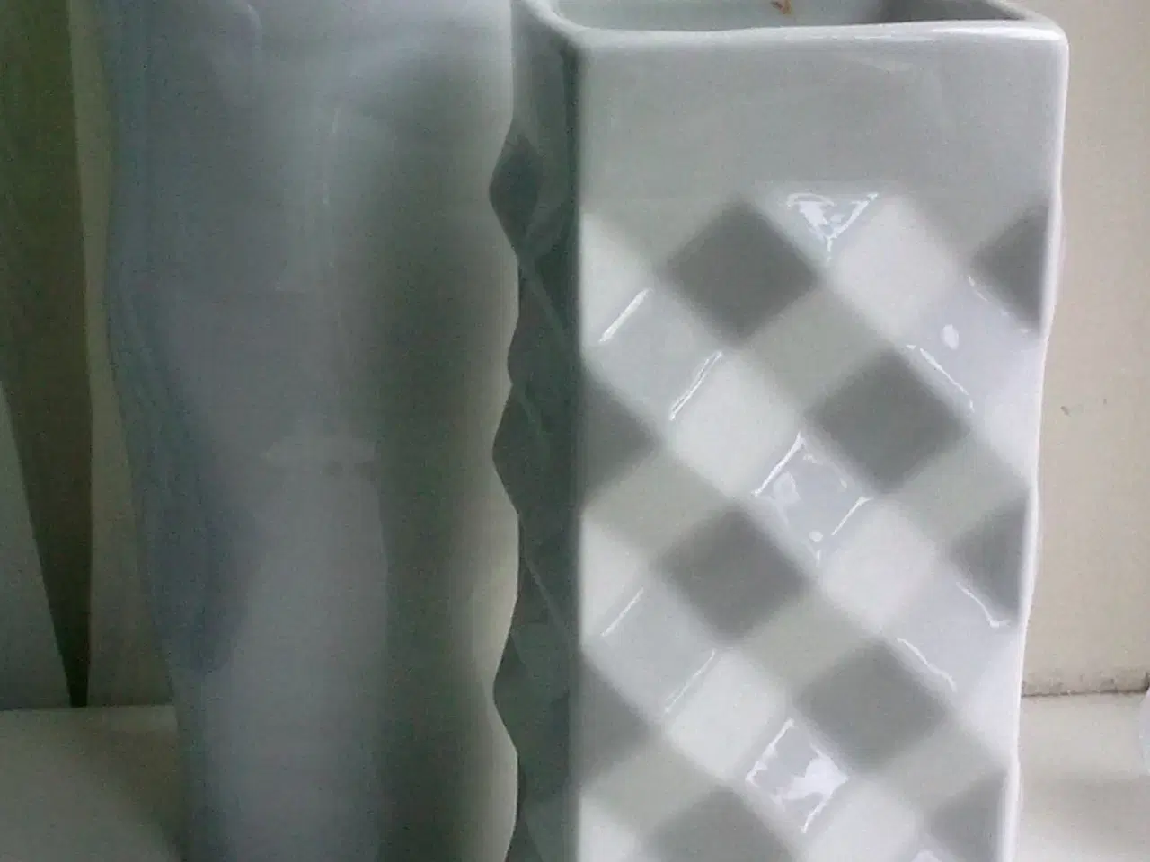 Billede 11 - Nordisk COOL design i HVID Figgjo Flint + DK