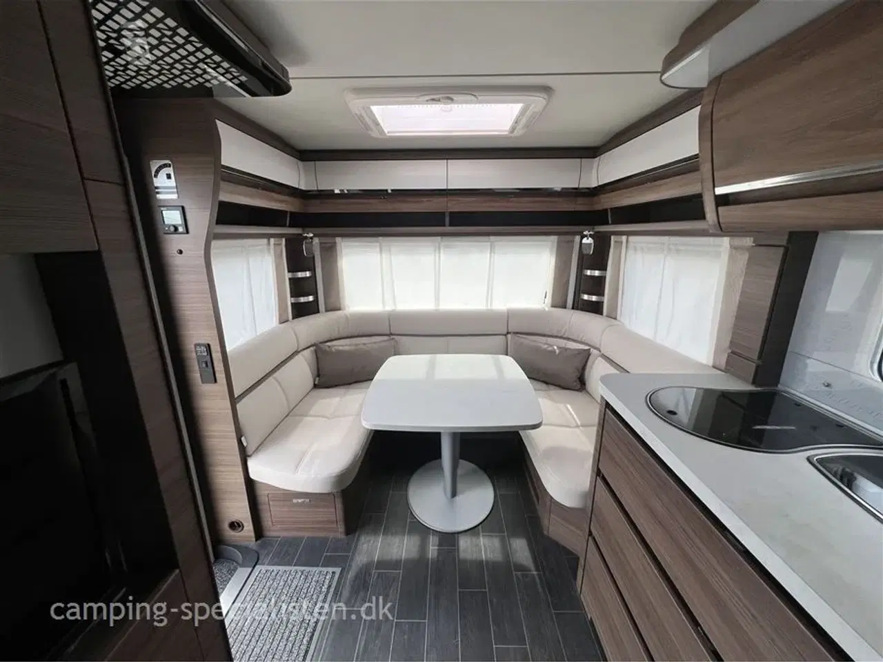Billede 8 - 2022 - Tabbert Puccini 550 E 2,5   2022 Tabbert Puccini 550 E 2,5 - Se den nu hos Camping-Specialisten.dk i Silkeborg