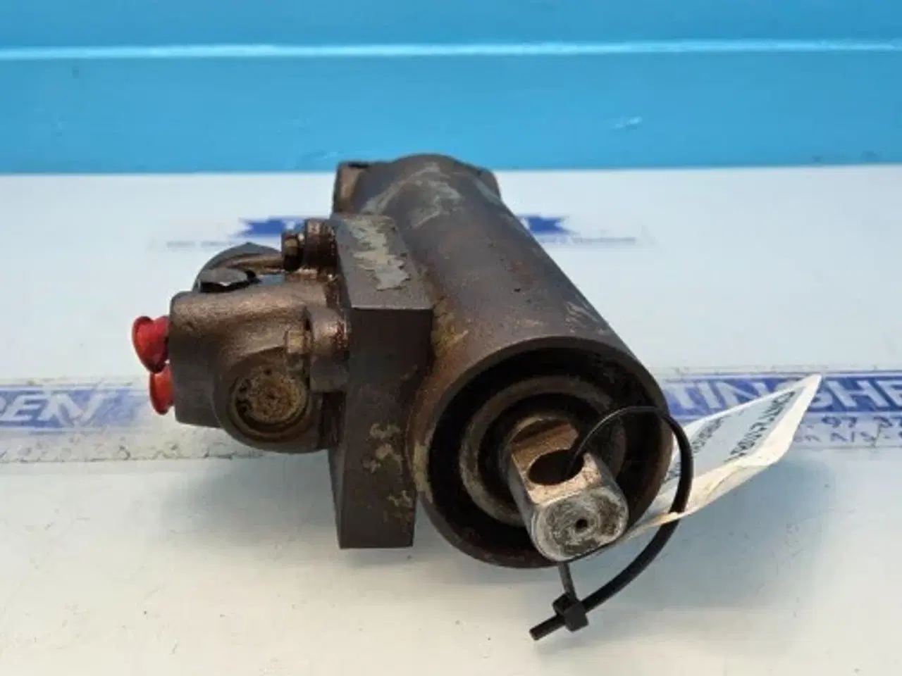 Billede 8 - Massey Ferguson 165 Cylinder 1853466M93