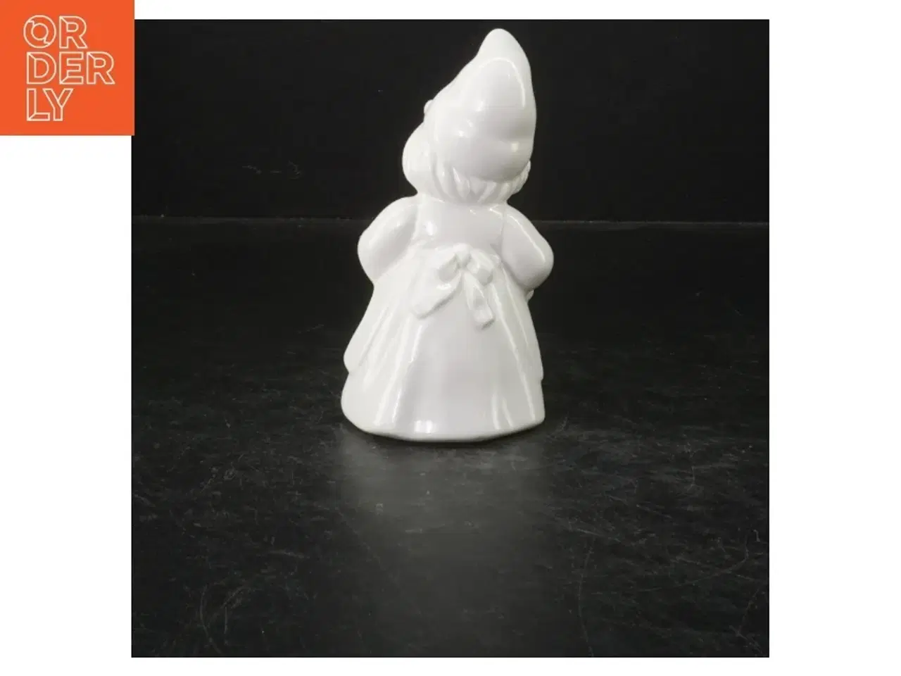 Billede 2 - Porcelænsfigur af nisse (str. 15 cm)