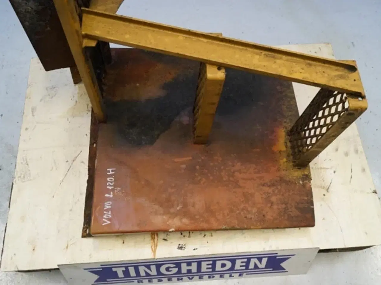 Billede 17 - Volvo L120 Stige R.H. VOE4856944