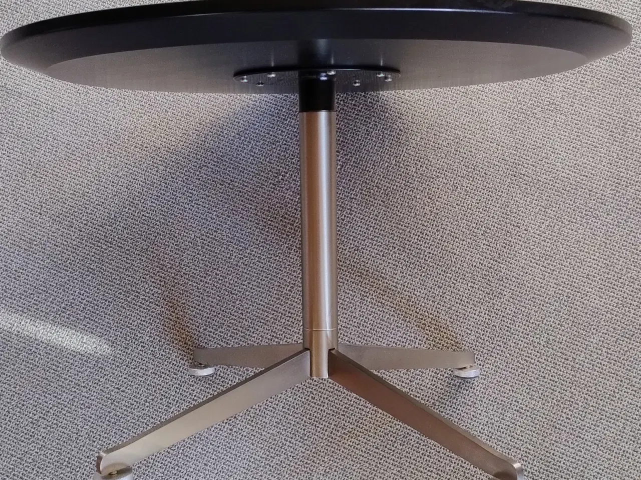 Billede 1 - Paustian Spinal Lounge bord. Ø 70 cm