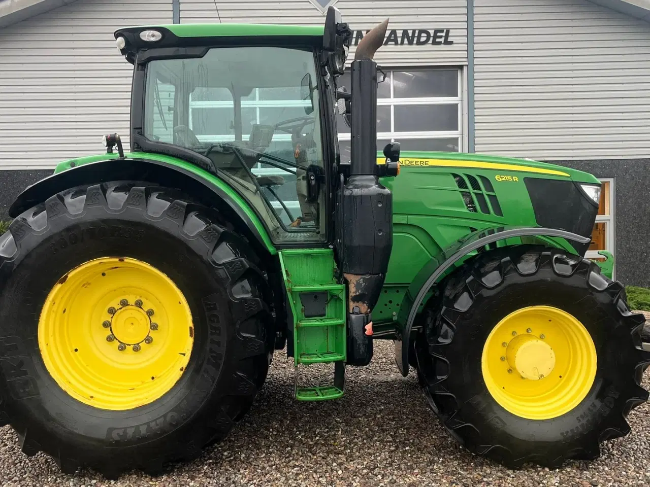 Billede 9 - John Deere 6215R Med frontlift 50KMT