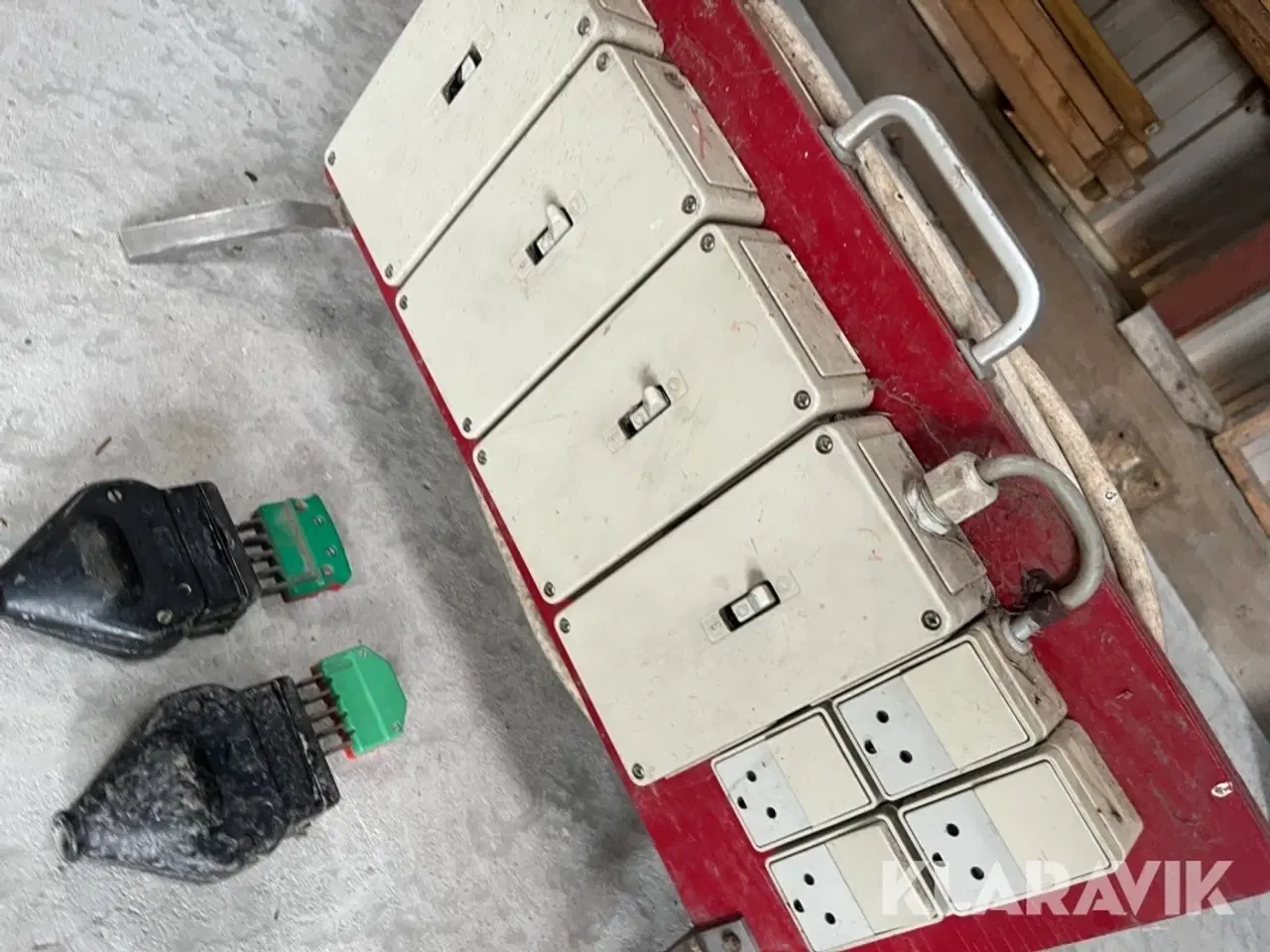 Billede 7 - El tavle