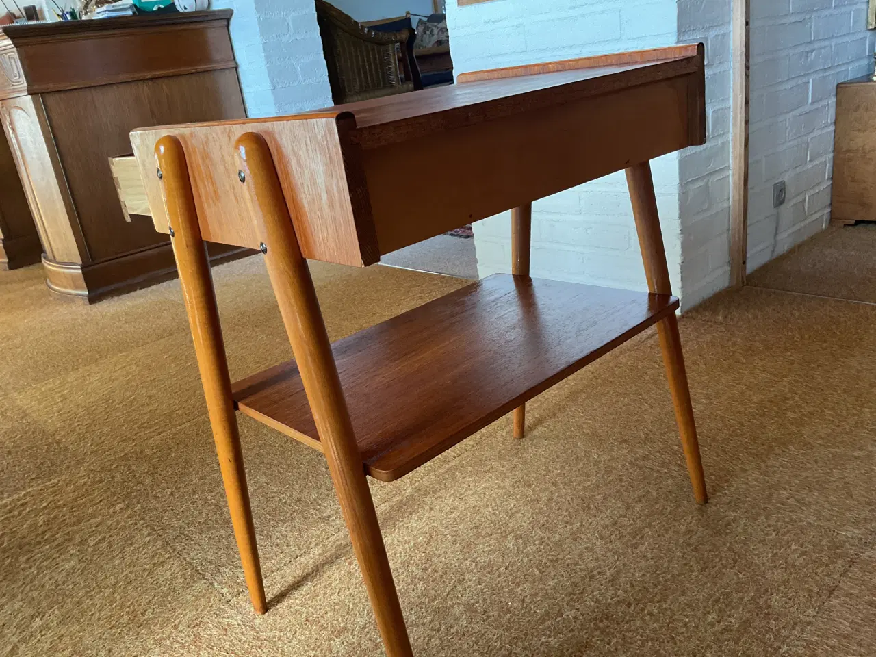 Billede 4 - Natbord, Svensk ca 1960 I pæn stand.