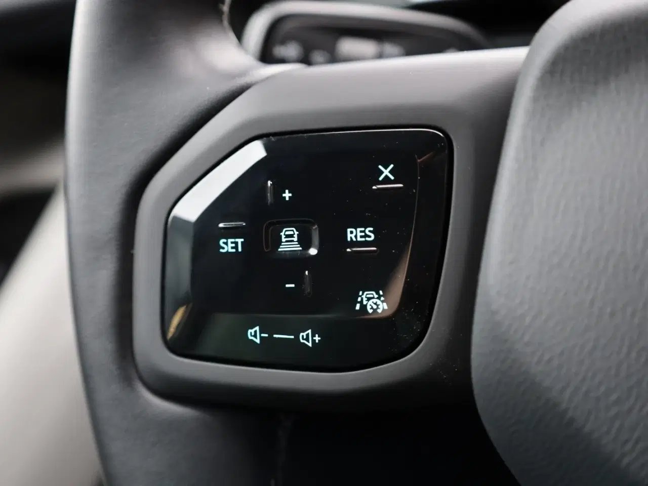 Billede 8 - Ford Capri 77 Premium Extended Range