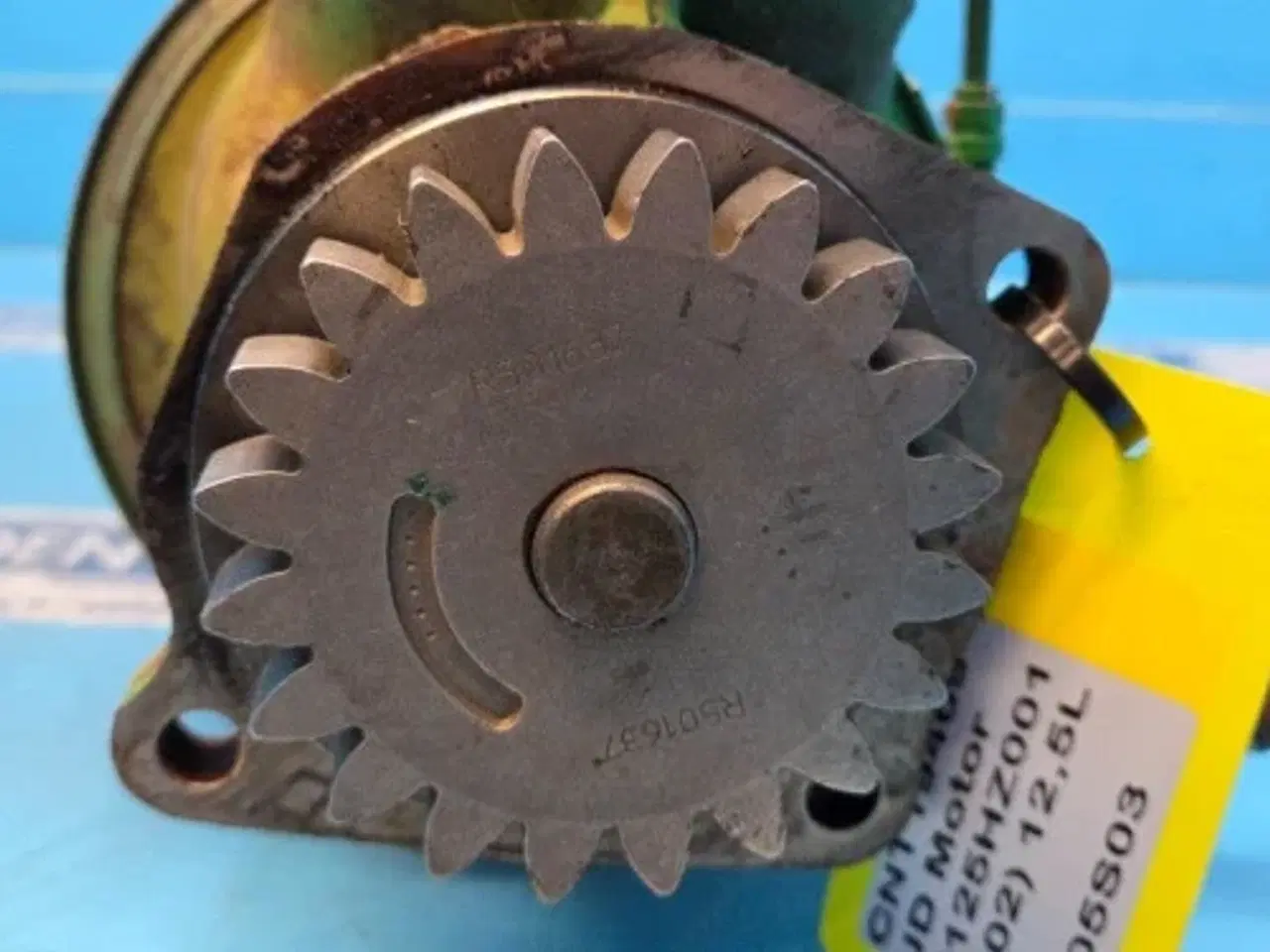 Billede 13 - John Deere 6125HZ001 Vandpumpe RE530870