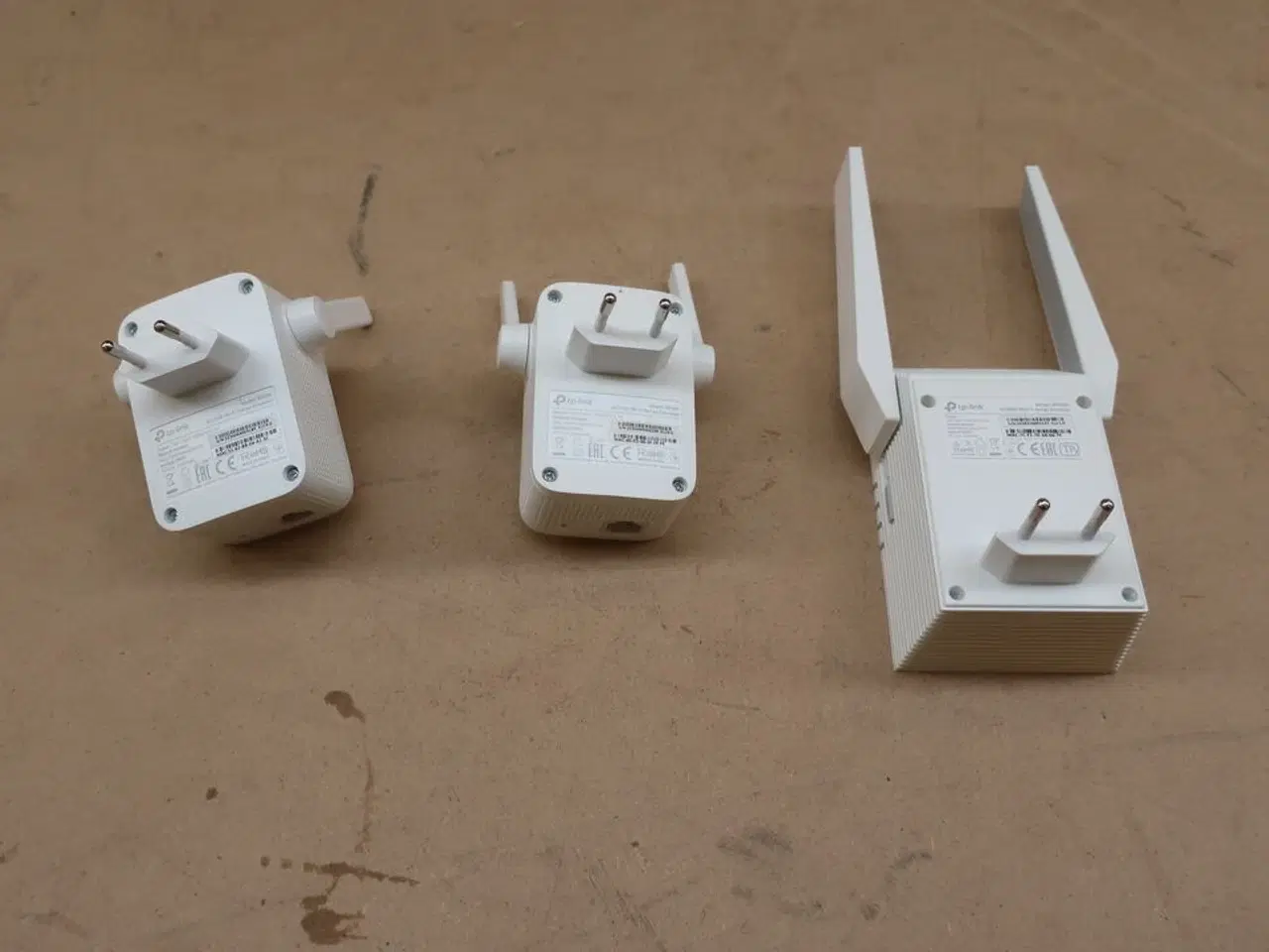 Billede 2 - 3 stk. antenner TP-LINK RE305 og RE705X