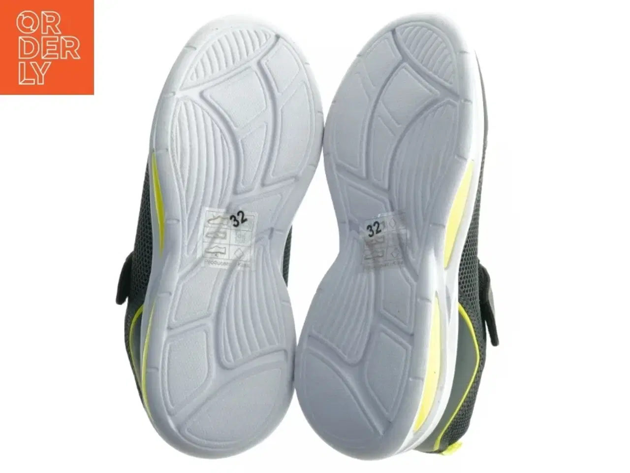 Billede 2 - Nye Sneakers til børn fra VRS (str. 32)