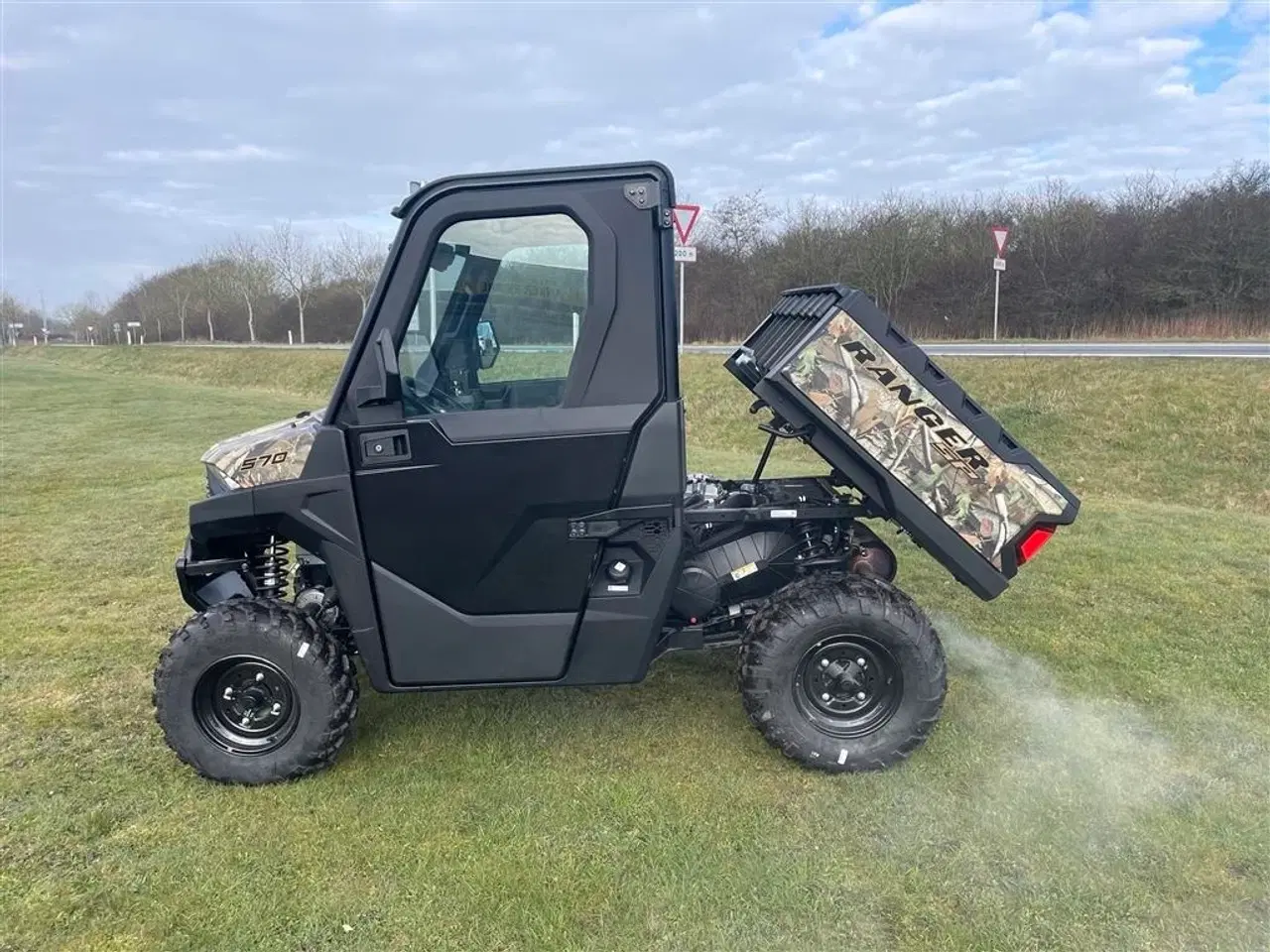 Billede 2 - Polaris Ranger 570 traktor / lukket kabine med varme.