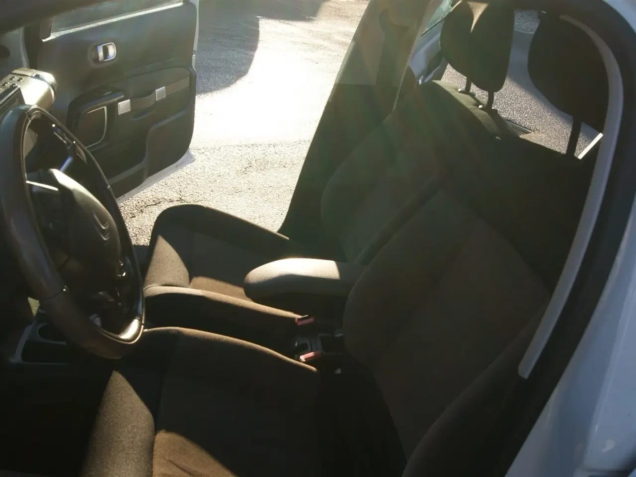 Billede 10 - Citroën C4 Cactus 1,6 Blue HDi Feel Complet start/stop 100HK 5d