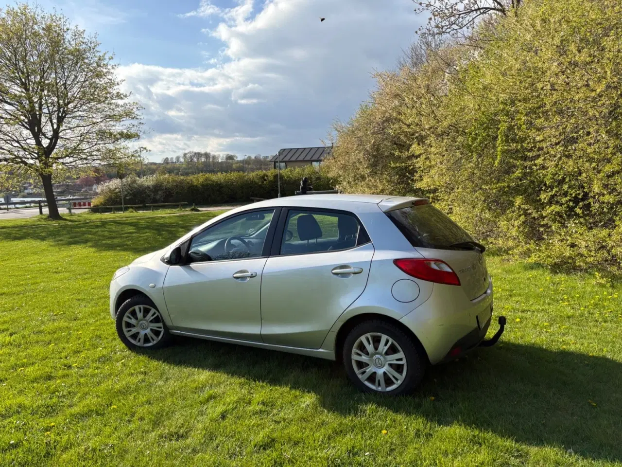 Billede 2 - Mazda 2 1,3 Takara Edition