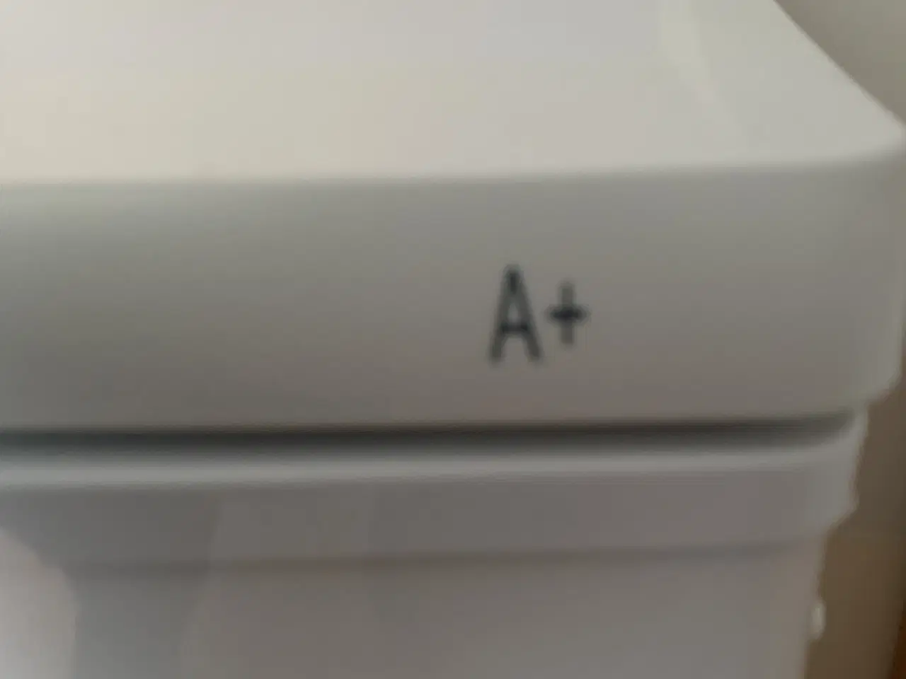 Billede 3 - Lille Skabsfryser