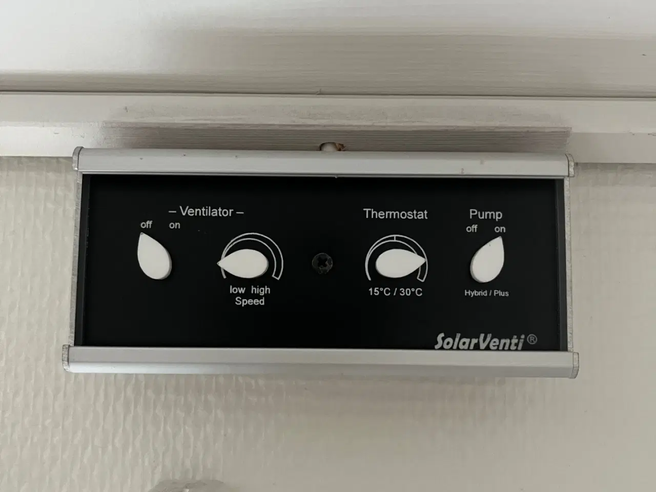 Billede 3 - Solarcenti solseller til ventilation af sommerhus
