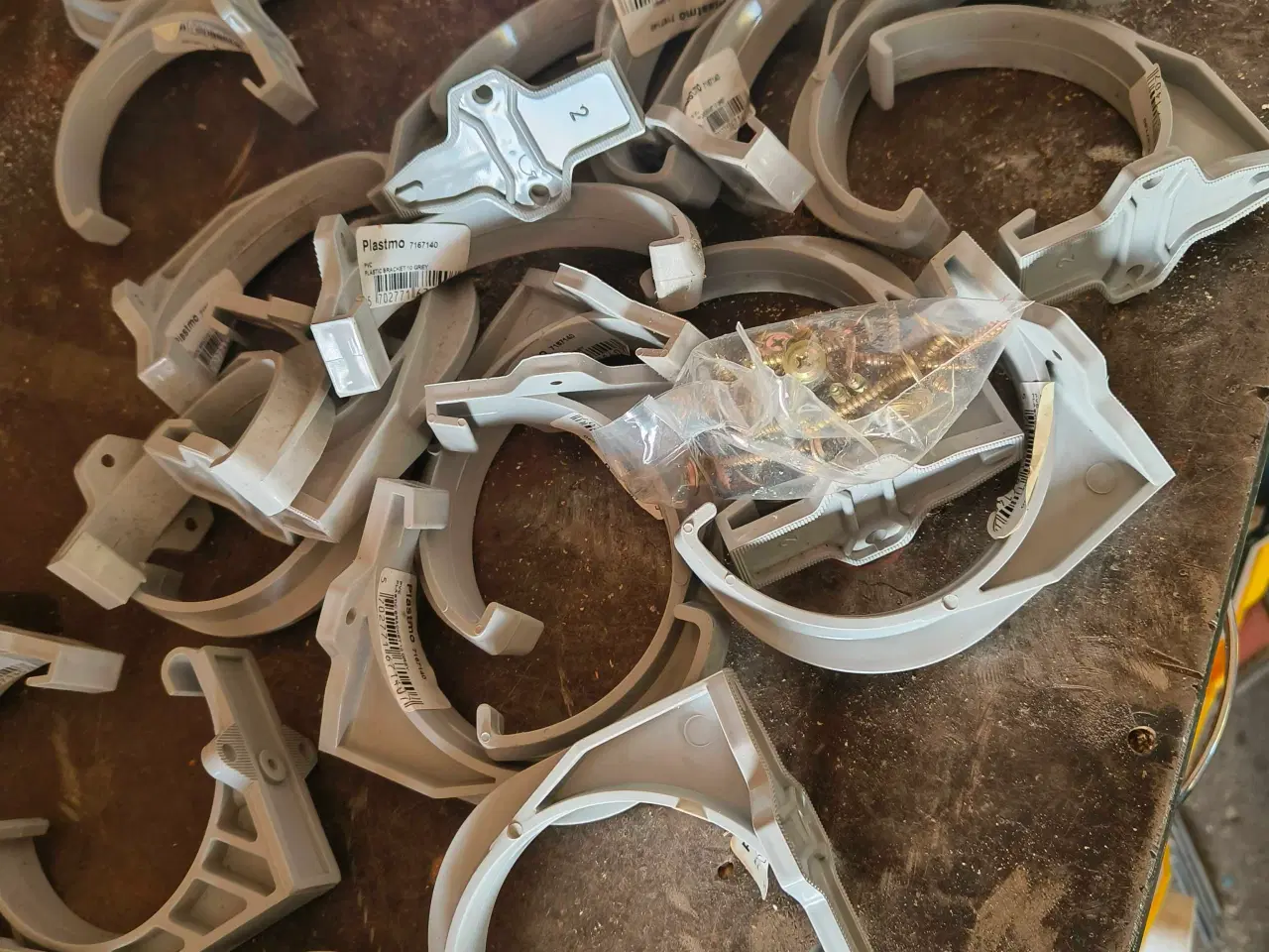 Billede 3 - Tagrenden holder