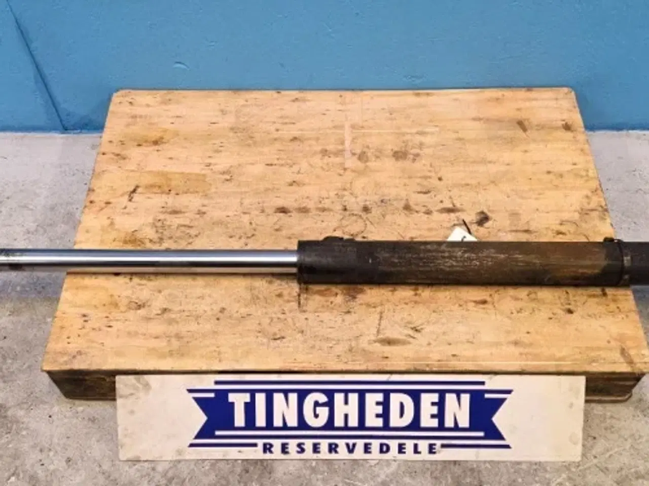 Billede 2 - New Holland LB115B Cylinder 85800070