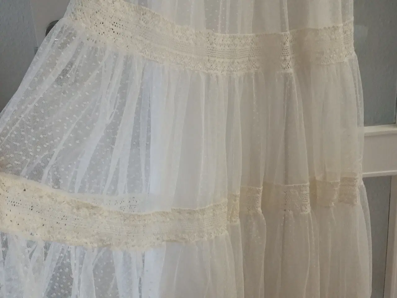 Billede 9 -  Retro brudekjole fra 1980, Lilly model Lilly.