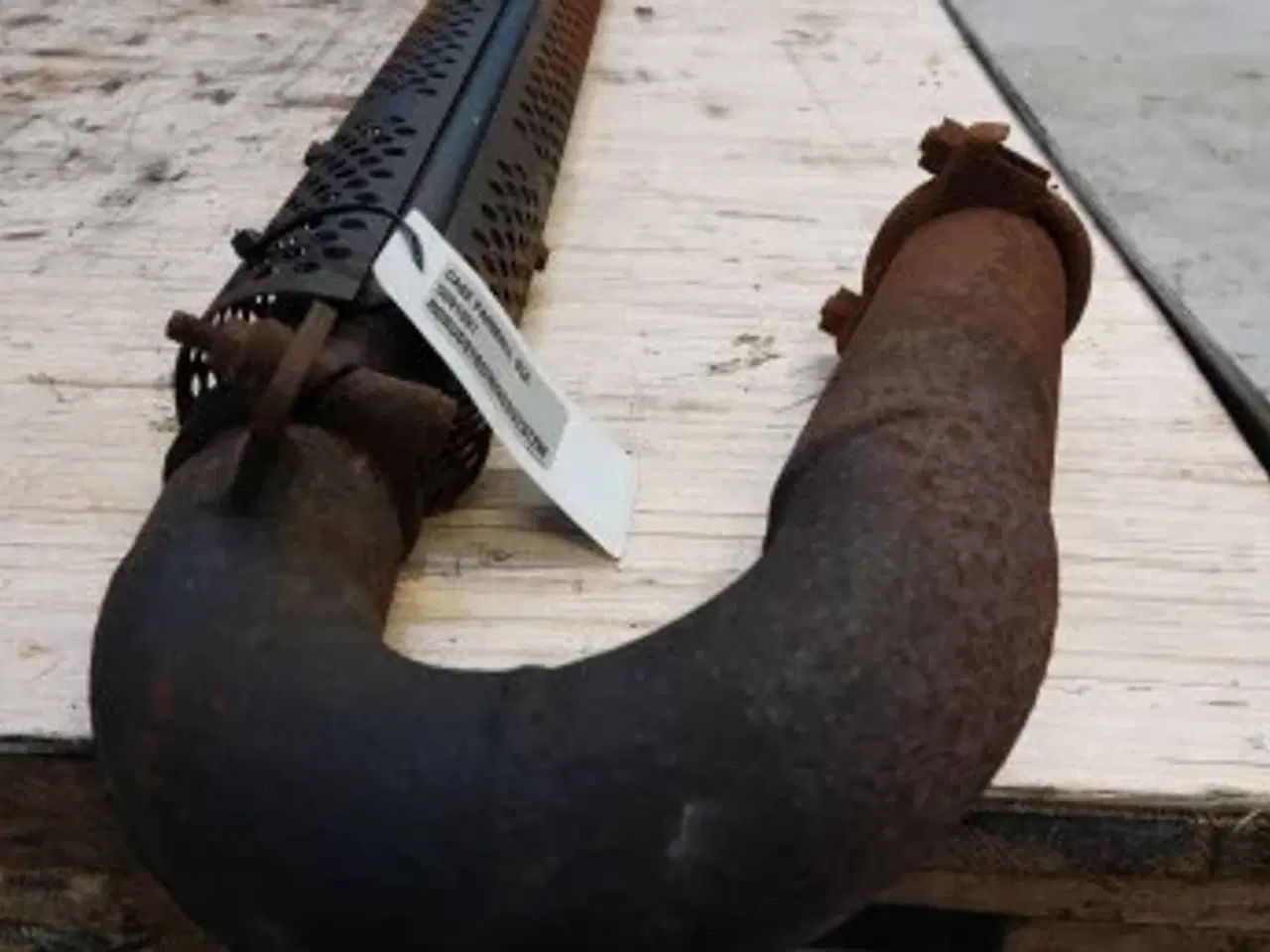 Billede 15 - Case Farmall 95A Udstødningsrør 5091091