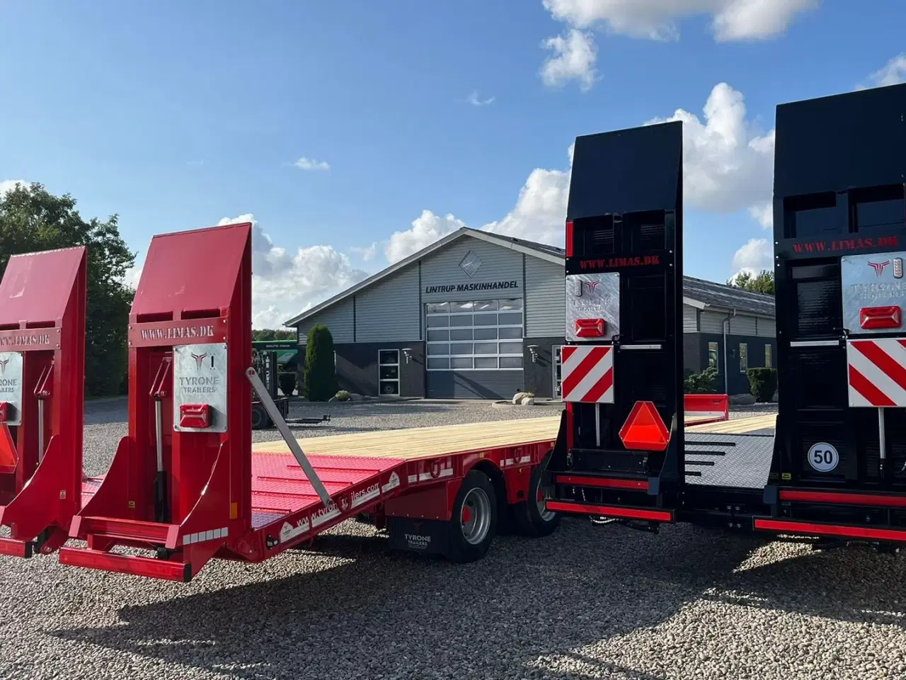 Billede 23 - Tyrone 27TLL LANG MODEL med kombi bremser, både luft og hydrauliske bremser. Affjedret træk og affjedret aksler. Med hydrauliske ramper og værktøjskasse