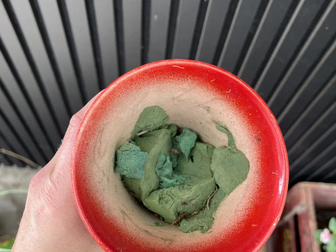 Billede 3 - Rød urtepotte