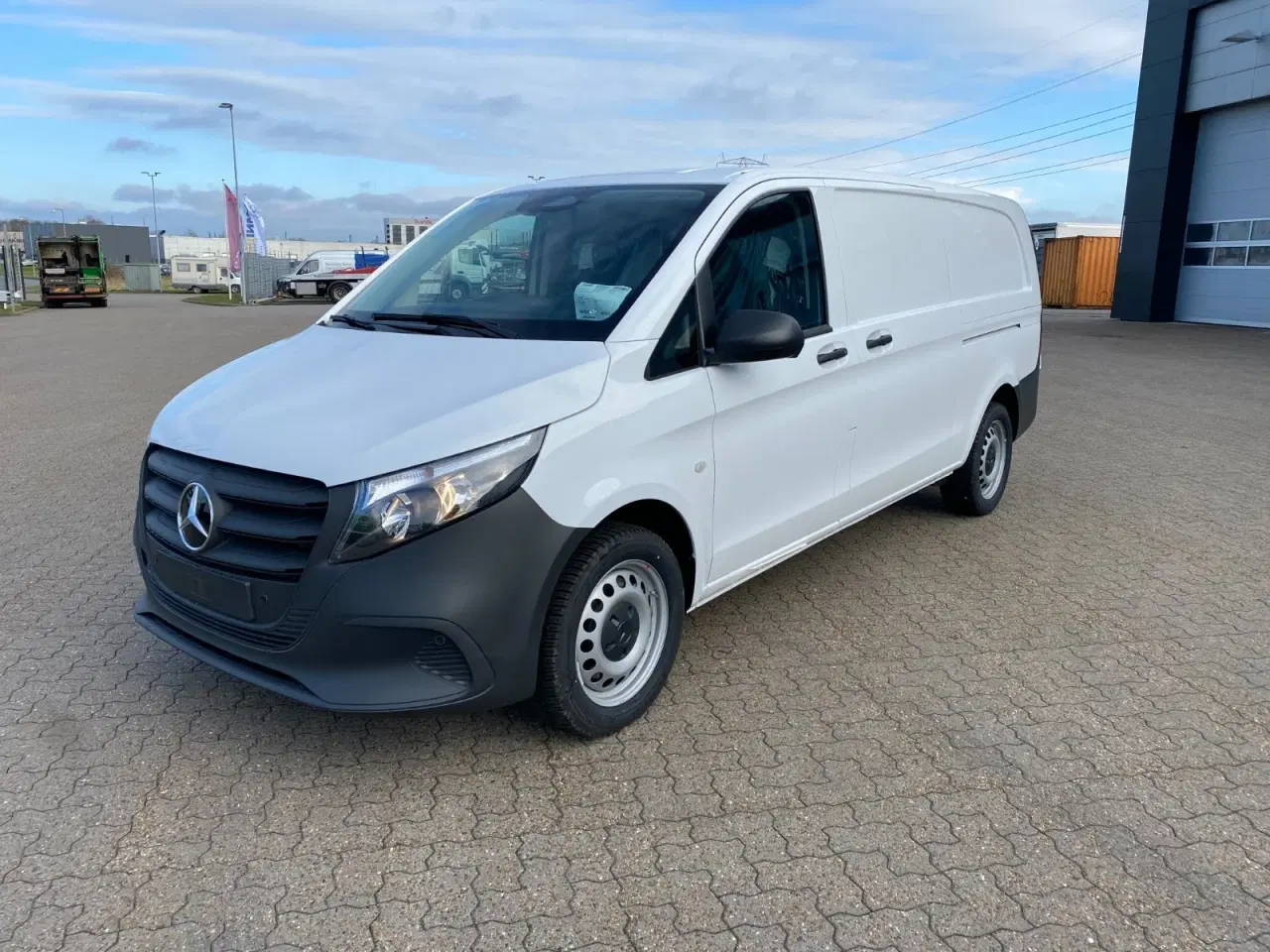 Billede 1 - Mercedes Vito 114 2,0 CDi A3 Kassevogn PRO RWD