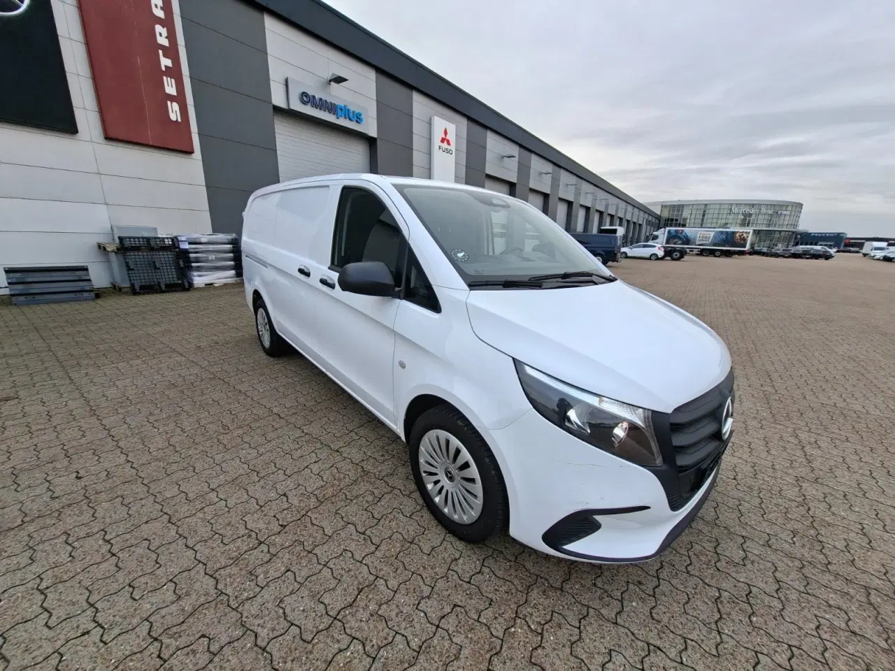 Billede 2 - Mercedes Vito 114 2,0 CDi A2 Kassevogn PRO aut. RWD