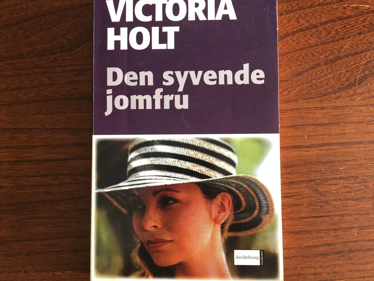 Billede 1 - Victoria Holt: Den syvende jomfru