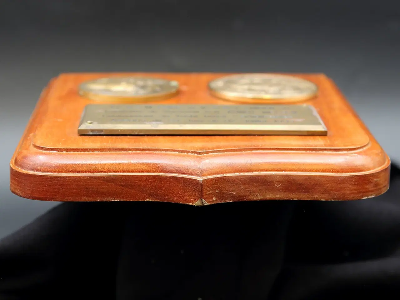 Billede 5 - Diplomatskjold givet til Kongeskibet Dannebrog, 93