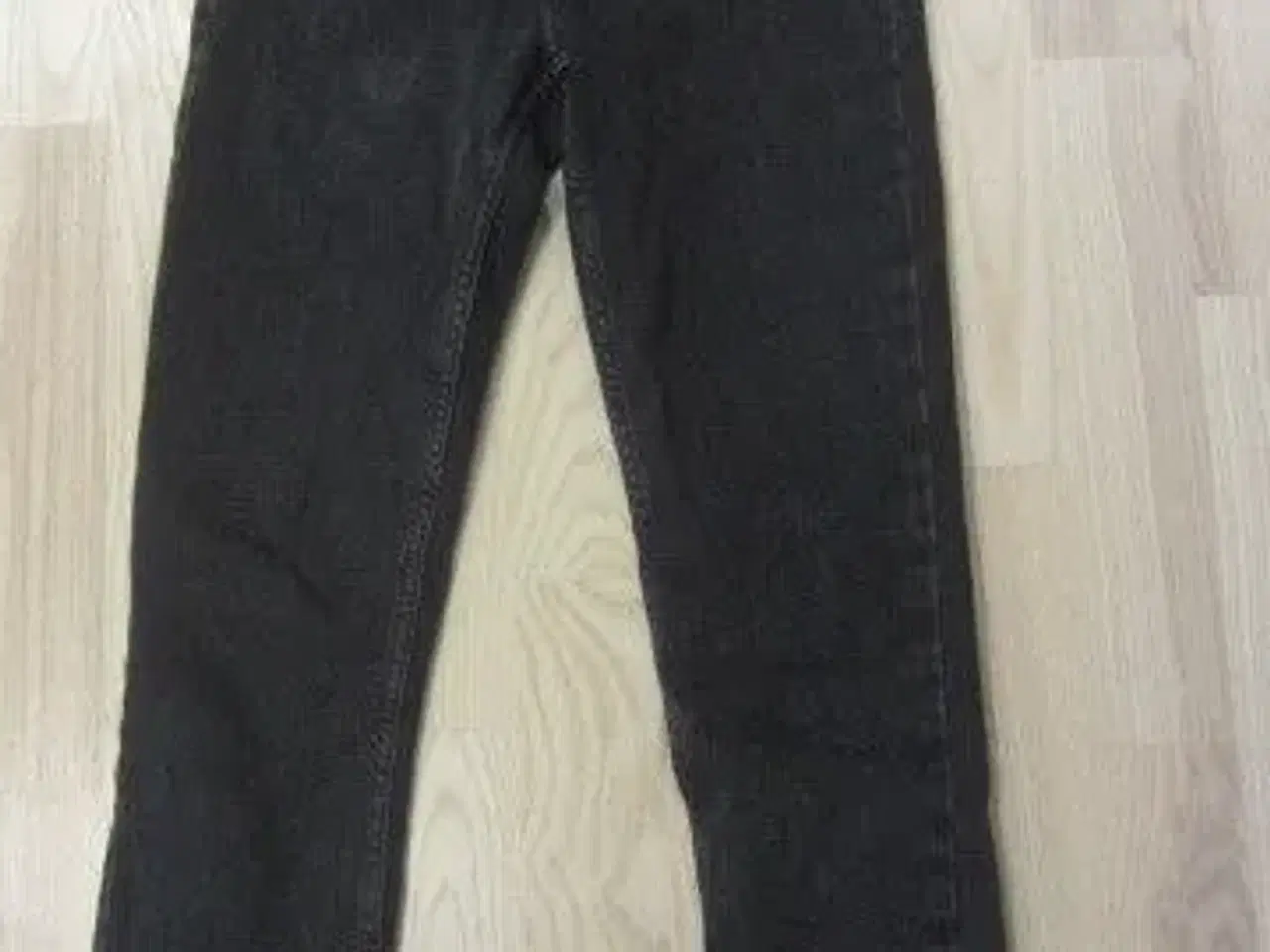 Billede 1 - Str. 36, elastiske højtaljede bukser