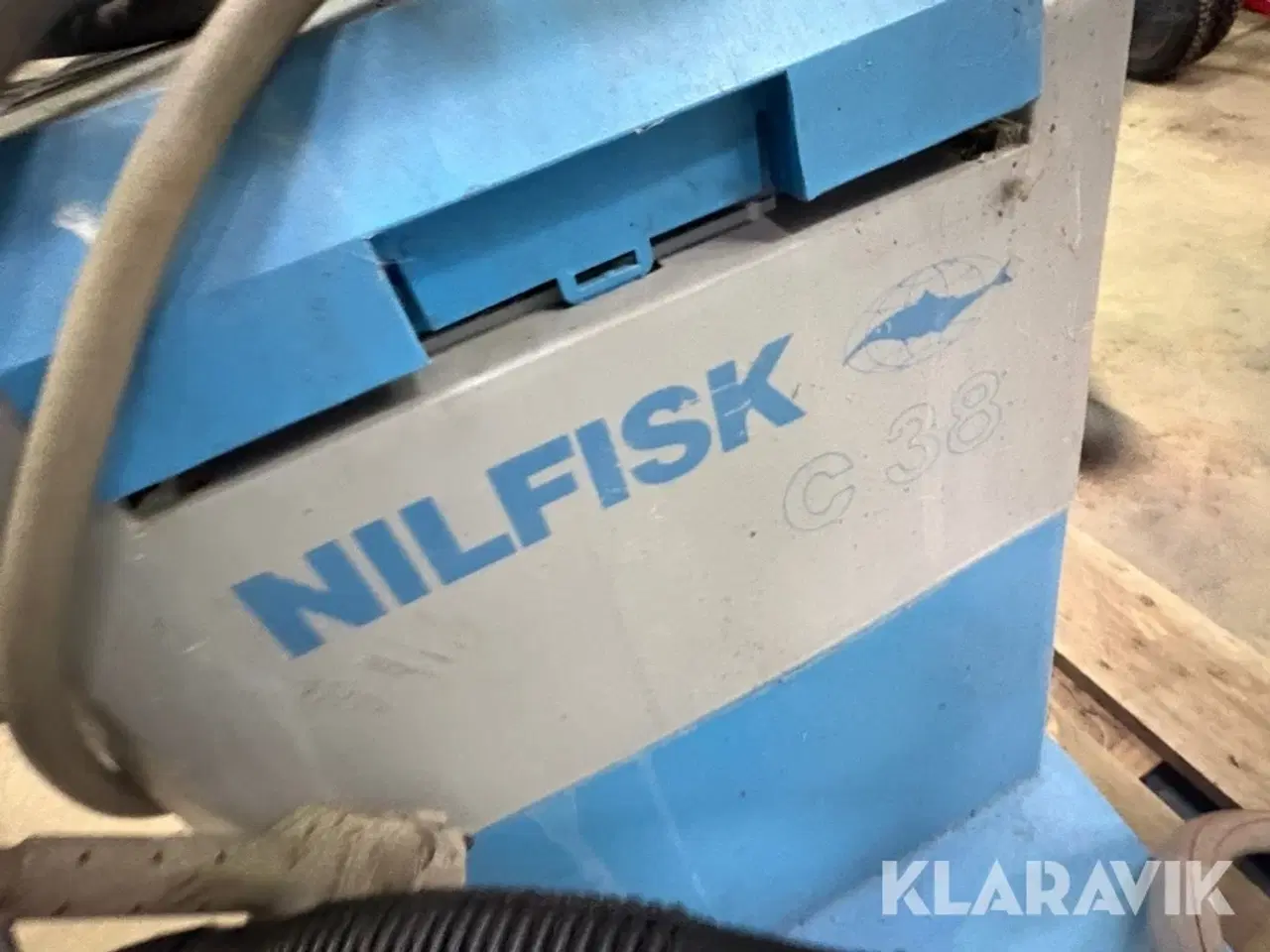 Billede 12 - Gulvvasker Nilfisk C38