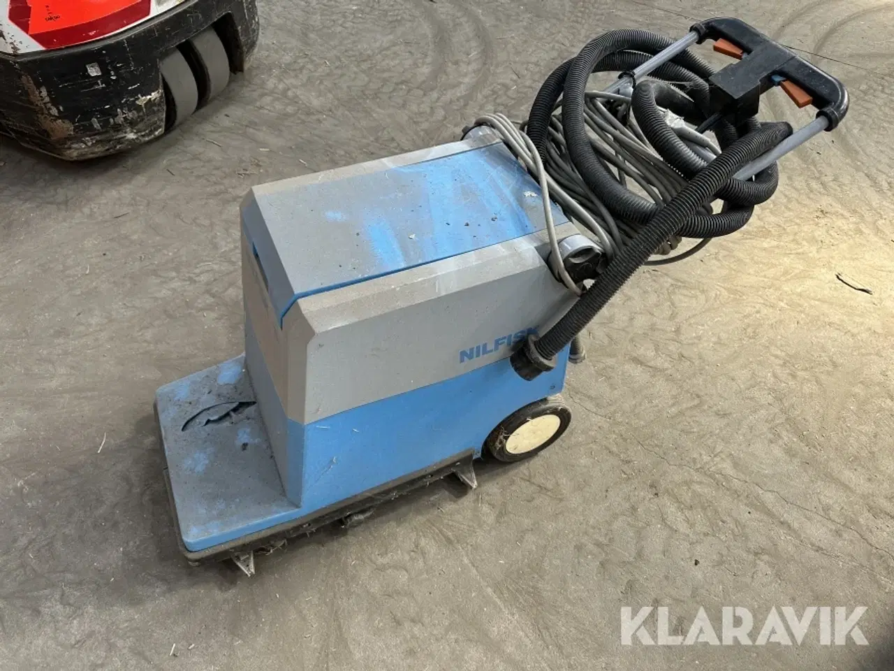 Billede 1 - Gulvvasker Nilfisk C38
