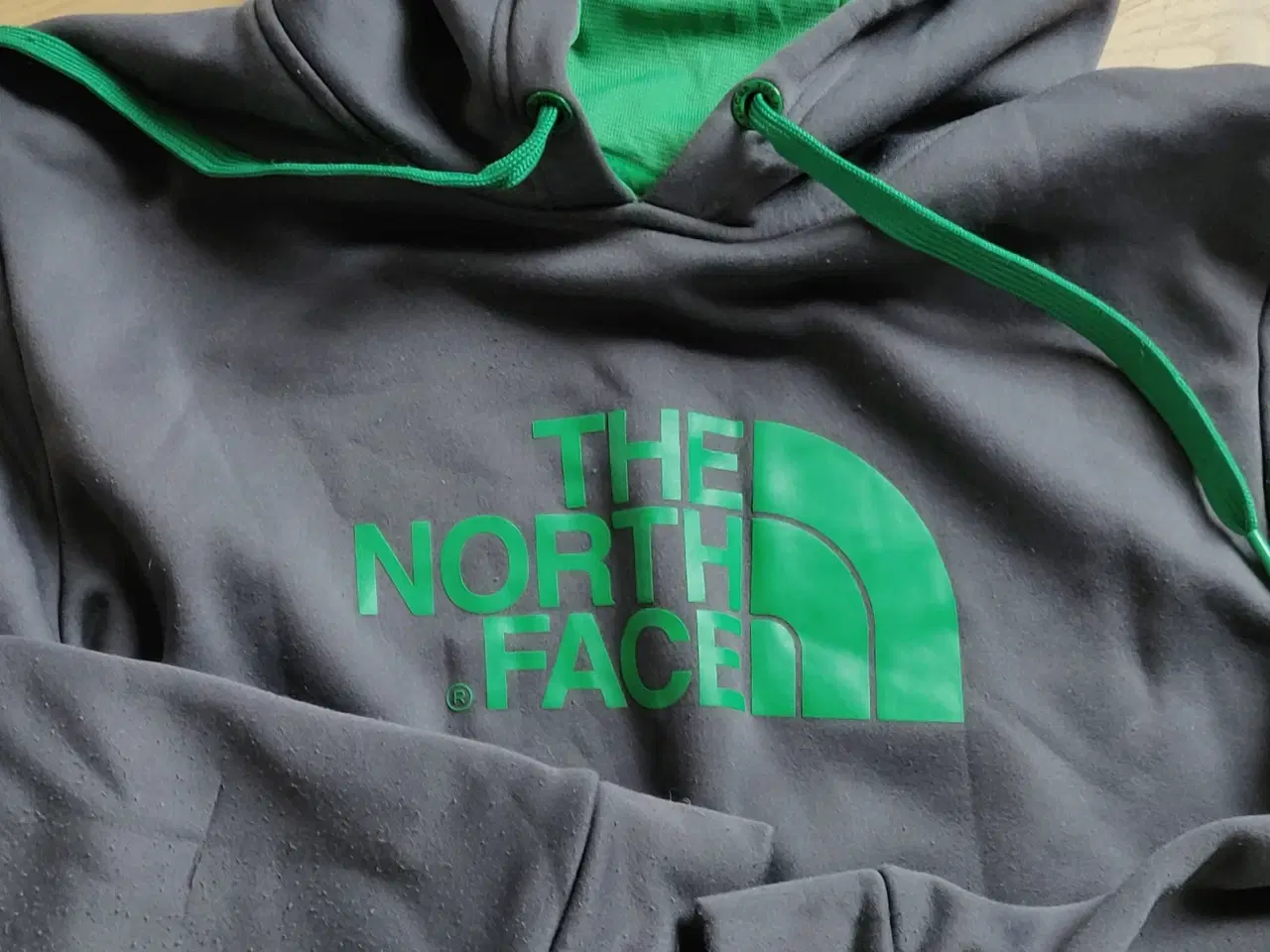 Billede 2 - The North Face sweatshirt med hætte
